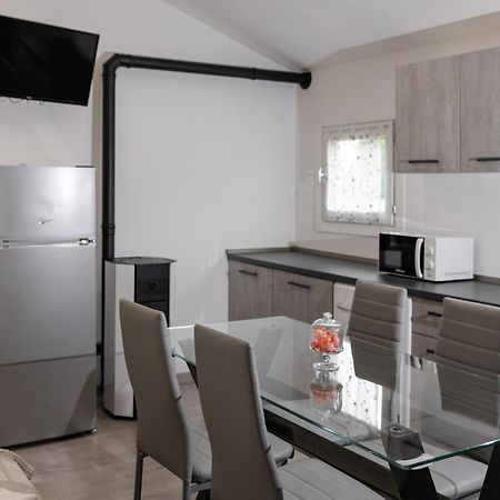 S T Apartment Кавалино-Трепорти Екстериор снимка